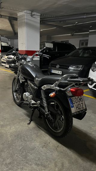 Yamaha YBR 125cc Custom