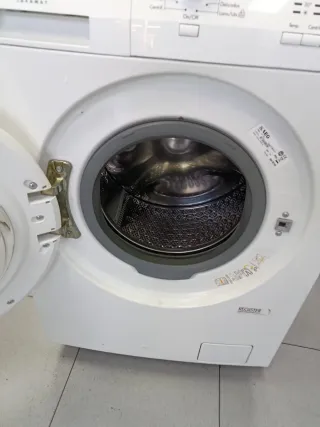 Lavadora 7Kg Marca Aeg Garantía + Envio