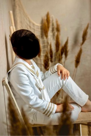 Traje de comunión niño blanco con detalles en saco