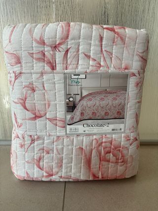 Trapuntino floreale rosa e bianco