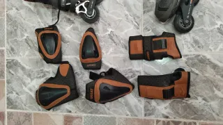 Patines en línea Oxelo y protecciones