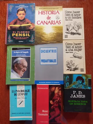 Libros tapa blanda 2€