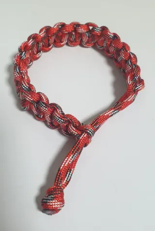 Pulsera de cuerda trenzada multicolor
