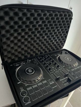 Controlador DJ Pioneer DDJ RB