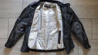 Chaqueta motera AXO Voyager Negra/Gris