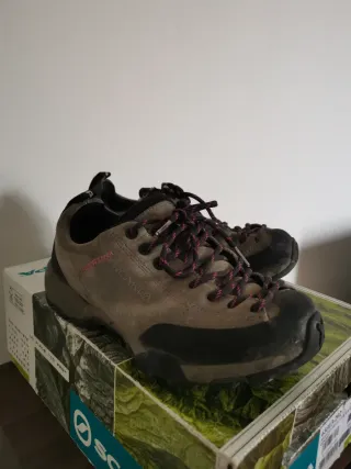 Scarpe trekking Scarpa beige/rosa taglia 36