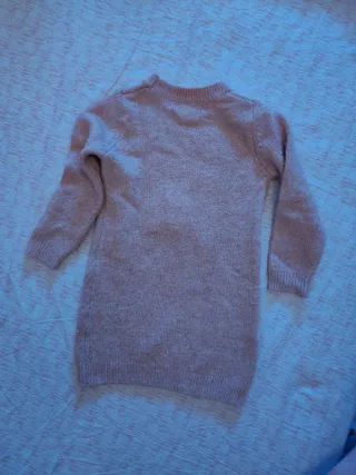 Vestido de punto rosa niña unicornio. Hermanas