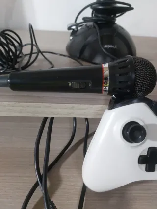 Accessori Xbox 360: Kinect, Joystick, Microfono