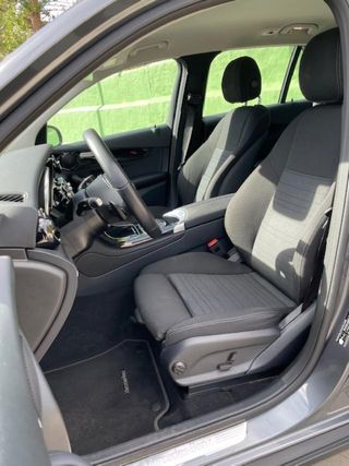 Mercedes-Benz GLC 300 SUV 2021 GAS-ELEC IMPECABLE!