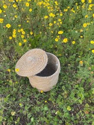 Cesto redondo de mimbre de buena calidad