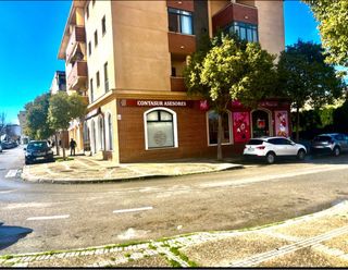 Se vende local en jerez