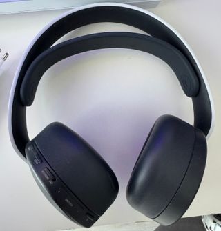 Consola PS5 + 3 Mandos + Base + Cascos