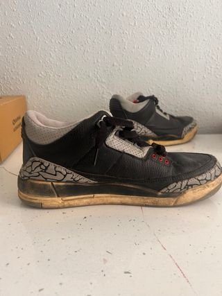 Jordan 3 Talla 44 Negro/Gris
