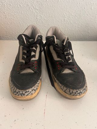 Jordan 3 Talla 44 Negro/Gris