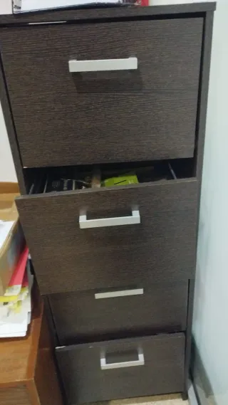 Archivador madera y metal. RECOGER EN MOLLET