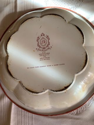 Platos de hojalata ingleses decorados