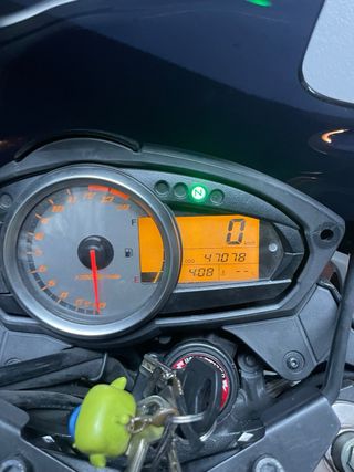 Kawasaki Naked Negra/Gris