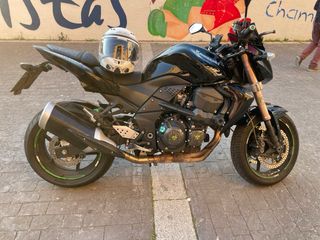 Kawasaki Naked Negra/Gris