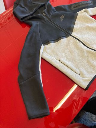 Nike Sportswear Tech Fleece