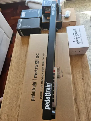 Pedaltrain Metro20 SC + Fuente ISO-2 PRO