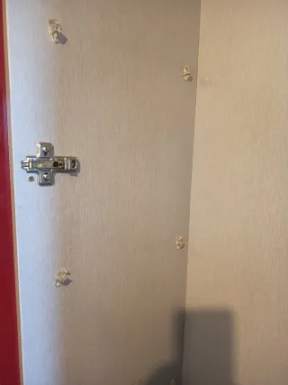 Vitrina de cristal para copas y vajilla