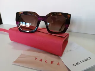 Gafas de sol Yalea marrones y moradas