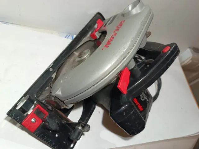 Sierra Circular Skil 185mm 1350W