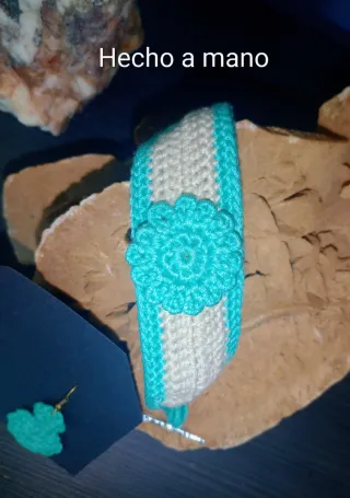 Conjunto Crochet: Pendientes y Brazalete