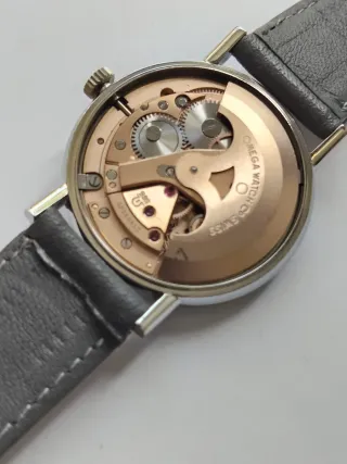 Omega Geneve Automático con Fecha