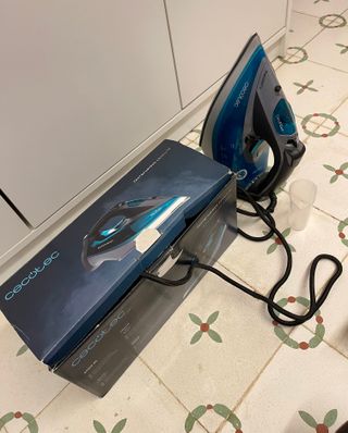 Plancha Vapor Cecotec 3000W