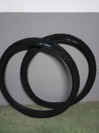 2 Neumáticos MTB 26x1.95 marca BH