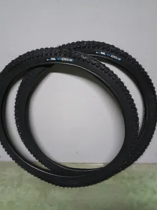 2 Neumáticos MTB 26x1.95 marca BH