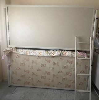 Litera Plegable Beige y Blanca. Precio negociable.