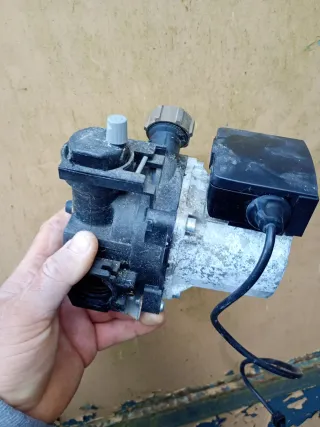 Bomba Vaillant VPAR SL16/6 HE -2