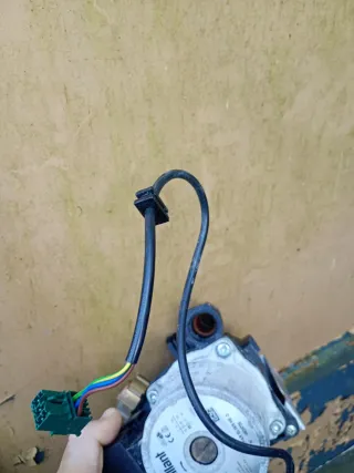 Bomba Vaillant VPAR SL16/6 HE -2