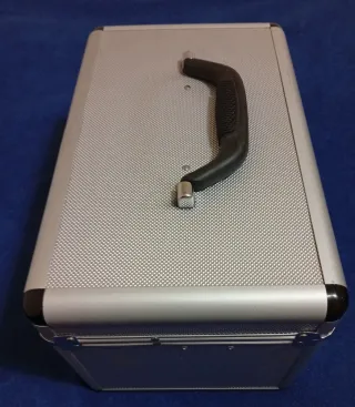 Maletín Aluminio C/Cerradura Combinación