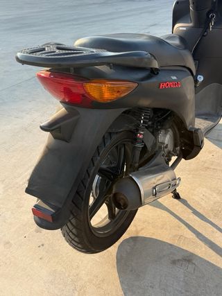 Honda SH150 Negra Automática