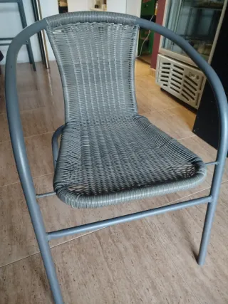 Lote 4 Sillas Jardín Metal y Mimbre