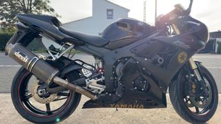 Yamaha R6 yzf