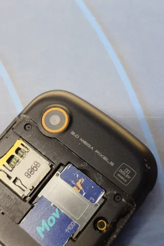 Teléfono Móvil Vintage LG Movistar GM310