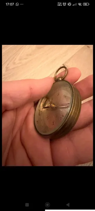 Brújula antigua de latón(leer)