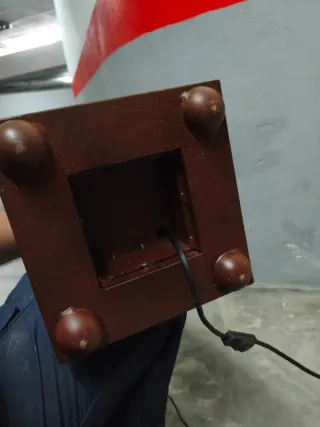 Lámpara de hierro forjado artesanal