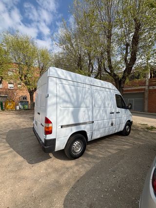 Mercedes-Benz Sprinter 321kilometros
