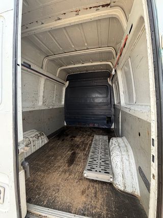 Mercedes-Benz Sprinter 321kilometros