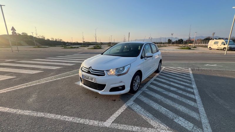 Citroen C4 2011 - foto 1