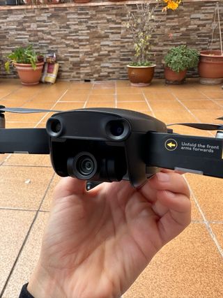 DJI Mavic Air Drone con Control Remoto
