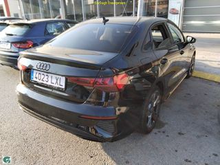 AUDI A3 Sedán 35 TFSI Black line S tronic 150Cv