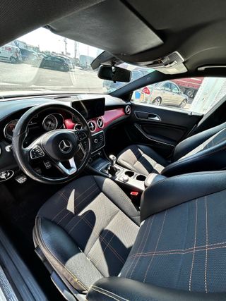Mercedes-Benz Clase CLA 2015
