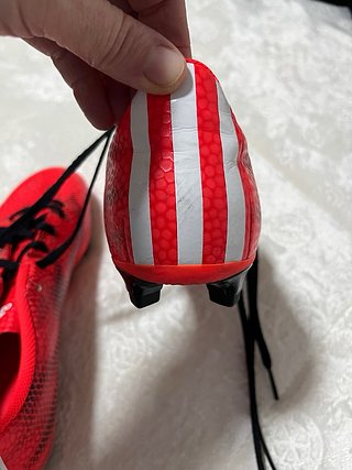 Zapatillas Fútbol Adidas Rojas y Negras