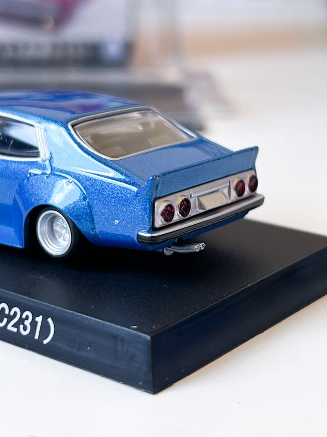 Nissan Laurel 231 Aoshima Grand Champion 1/64